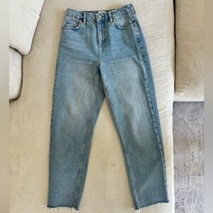 BDG Straight-Leg Jeans in Light Blue Wash